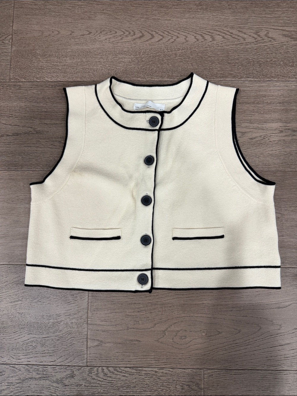OAK + FORT Cream Knit Button-Front Vest with Black Trim